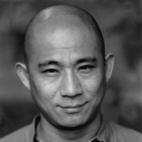 方力钧