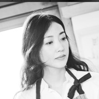 柏玲